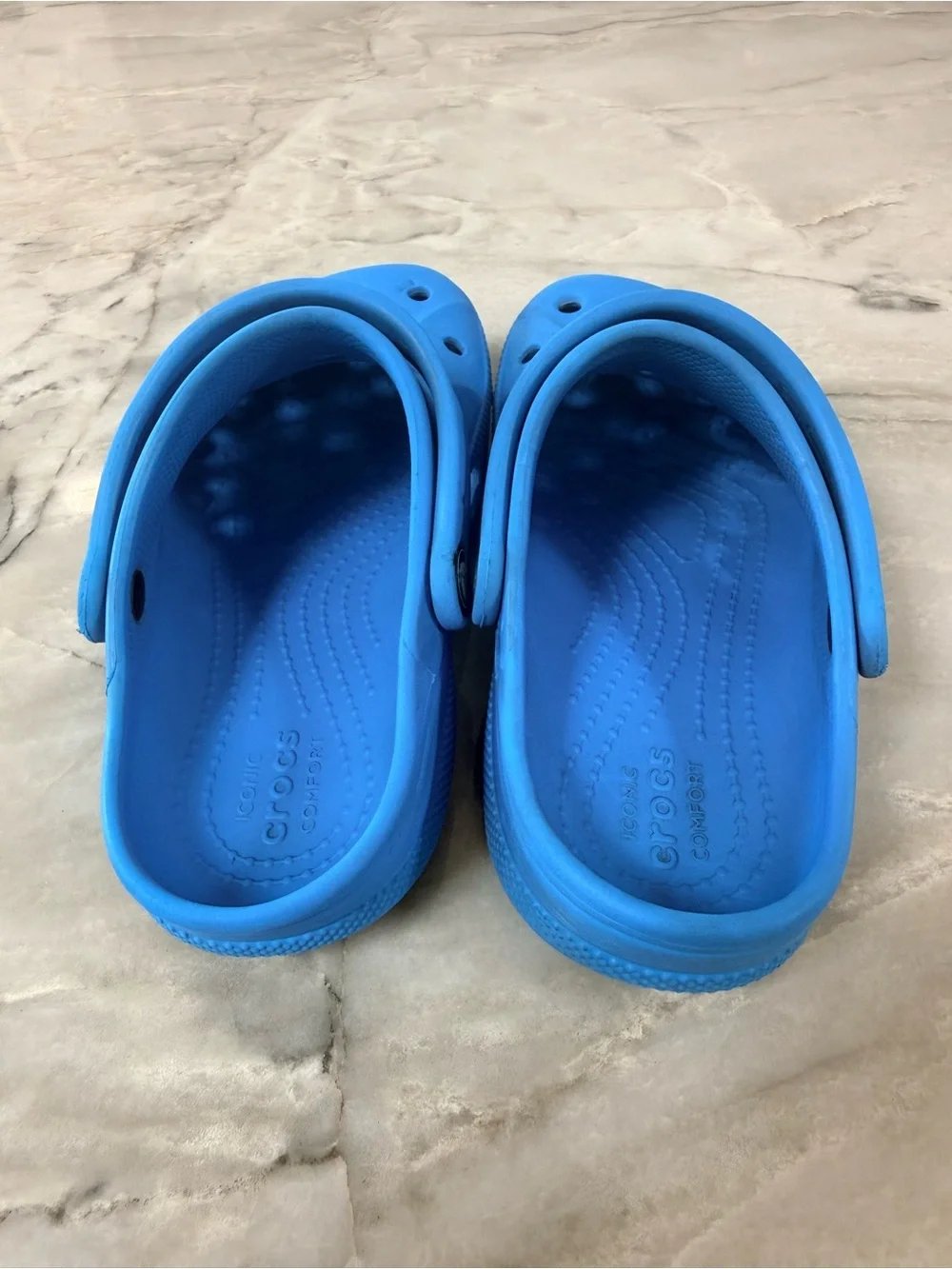 CROCS comfortable bright